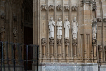 Canvas Print - Saint Sculptures on Facade of Maria Inmaculada Cathedral Church, Vitoria Gasteiz; Alava; Basque Country; Spain