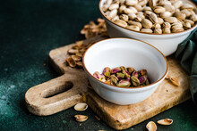 Organic And Raw Pistachio Nuts