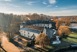 Fototapeta Na ścianę - Park pałacowy zimą w Kończycach Małych na Śląsku w Polsce, panorama z lotu ptaka