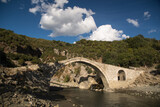 Benje Permet, Albania, widok na stary osmański most