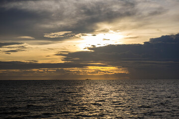 Wall Mural - sunrise or sunset in the sea. Beautiful sunset above the sea
