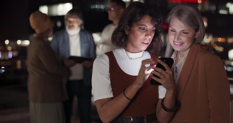 Aufkleber - Business woman, phone and talking on night at balcony for appl planning, web search or online networking. Teamwork, late deadline discussion and digital tech smartphone collaboration on city rooftop