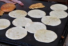 Tortillas Heating, Mexico
