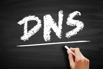 Aufkleber - dns domain name system - hierarchical naming system built on a distributed database for computers, s