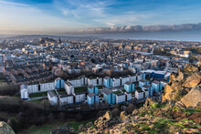 Blick Von Den Salisbury Crags Auf Edinburgh
