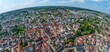 Krumbach in Mittelschwaben, das Stadtzentrum mit dem alten Rathaus, Marktplatz und dem Schloss im Luftbild