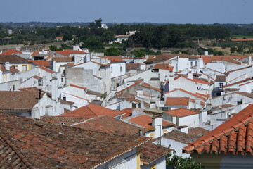 Wall Mural - Das Aquädukt Água da Prata in Évora