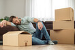 © ivanko80 - Young man with cardboard boxes