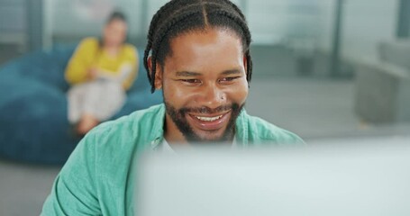 Aufkleber - Working, business and happy black man on computer in office satisfied with marketing project progress. Success, pc and face smile of excited male employee reading good news, email or sales proposal.