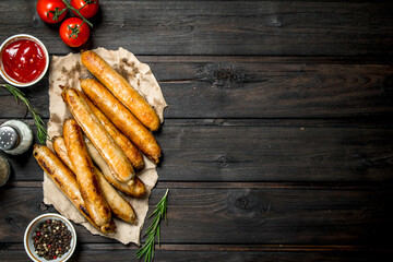 Sticker - Fragrant grilled sausage with tomato sauce.