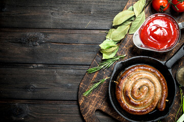 Sticker - Fried sausages with sauce and aromatic herbs.