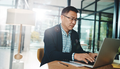 Aufkleber - Office laptop, typing and Asian man reading feedback review of social media, customer experience or ecommerce website. Data analytics, infographic and marketing employee analysis of online survey