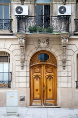 Canvas Print - entrance to the building