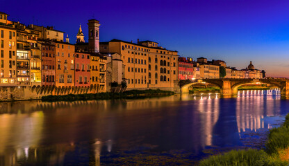 Sticker - Ponte Santa Trinita bridge on Arno River at sunset, Florence, Italy at sunset