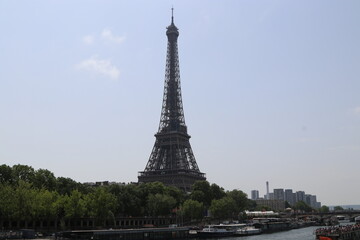 eiffel tower city