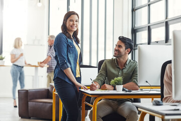 Aufkleber - Business people, computer and coaching with team and leader help in coworking startup with digital data on screen. Man, woman and work together, collaboration and partnership with advice and training