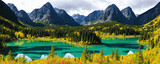 Fototapeta Do pokoju - alpine lake in the mountains