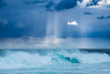 Light Rays And Teal Waves