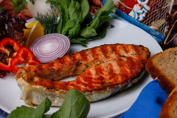 Canvas Print - grilled salmon with vegetables