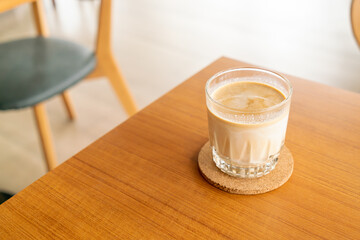 Canvas Print - dirty coffee glass in coffee shop