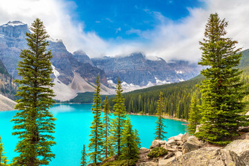 Wall Mural - Lake Moraine, Banff National Park