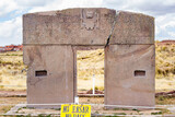 Fototapeta  - Ruinas arqueológicas de Tiwanaku ubicada La Paz, Bolivia cerca al Lago Titicaca