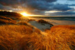 Piękny zachód słońca, nad wybrzeżem Morza Bałtyckiego, wydma ,plaża, morze