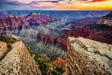 Wall Mural - Sunset on the Bright Angel Trail at the north rim of the Grand Canyon in  Arizona