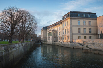 Canvas Print - Leine Palace (Leineschloss) at Leine River - Hanover, Lower Saxony, Germany