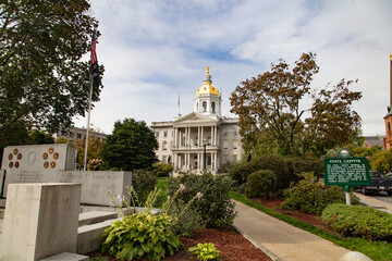 Wall Mural - New Hampshire state capitol building.