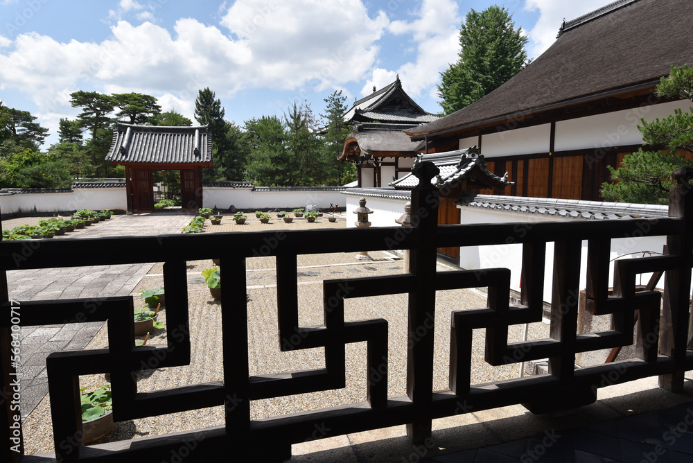 黄檗山萬福寺 卍崩しの欄干 京都府宇治市 Stock Photo | Adobe Stock
