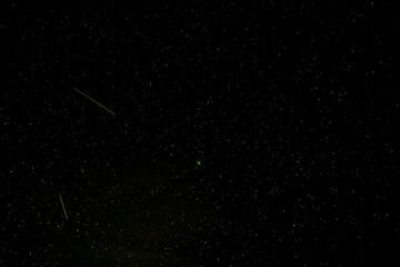 Wall Mural - On February 1-2, 2023, the rare green comet C/2022 E3 (ZTF) made its closest approach to earth. This comet with fireball meteors was taken 2/2 at 05:45:36 AM PST (UTC-8) near Ashland Oregon.