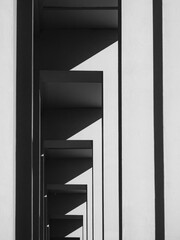 Poster - architecture details white columns pattern shade shadow abstract background