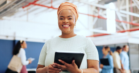 Aufkleber - Manager, tablet and portrait of black woman in startup office with smile, leadership and confidence. Management, digital marketing and woman boss at trendy creative design company with happy face.