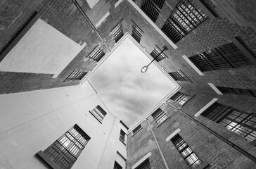 Aufkleber - Tilt view of sky from historical building