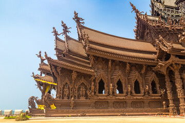 Wall Mural - Sanctuary of Truth in Pattaya