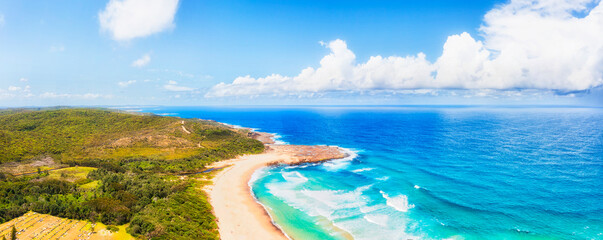 Poster - D Catherine Hill bay north cliffs pan