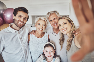 Canvas Print - Birthday, party and family selfie in kitchen for happy memory, social media or profile picture. Love, portrait or girl, mother and father with grandparents taking pictures together to celebrate event