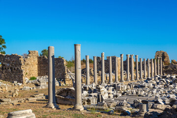 Fototapete - Ruins of ancient city in Side, Turkey