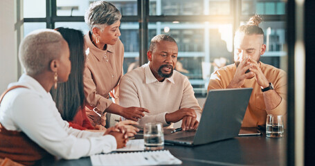 Poster - Laptop, digital agency or business people in a meeting with leadership, team work or creative ideas. Problem solving, innovation or senior manager helping or speaking of a strategy plan to employees