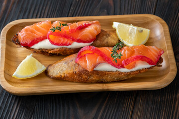 Canvas Print - Salmon gravlax sandwich