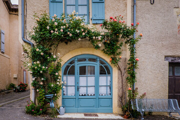 Wall Mural - The beautiful facade of a house in the village of Lavardens, in the south of France (Gers)