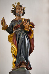 petrus statue st. peter chapel age awe belief devotion father figure figures iconic power showing pr