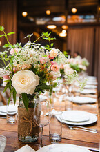 Wedding Table Setting With Flowers