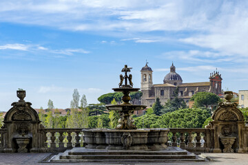 Vue depuis la terrasse d'un palace du centre historique de Viterbo en Italie