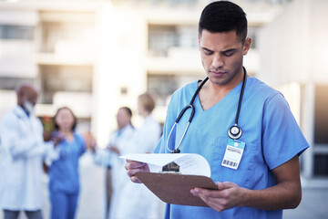 Aufkleber - Healthcare, man and outdoor with clipboard, uniform and reading charts for results, focus and teamwork. Medical professionals, male employee and coworkers with information, diagnosis and documents