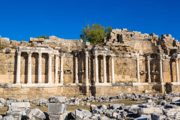 Fototapete - Ruins of ancient city in Side,Turkey