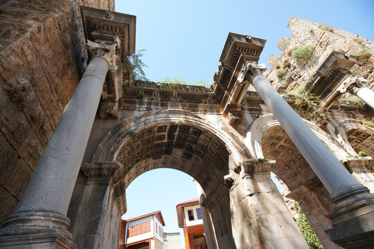 Hadrians Gate in Antalya, Turkiye