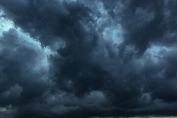 Aufkleber - The dark sky with heavy clouds converging and a violent storm before the rain.Bad or moody weather sky and environment. carbon dioxide emissions, greenhouse effect, global warming, climate change