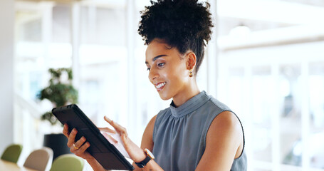 Fototapete - Business woman, tablet with success and leadership, technology and corporate communication with email. Networking, b2b and digital marketing with seo, black woman executive typing and online research